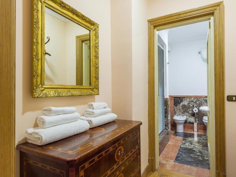 In A 1400s Building In Via Dei Coronari Piazza Navona Casa vacanze Roma
