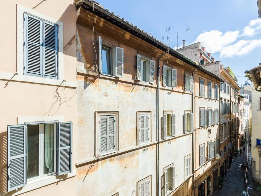 Casa vacanze In A 1400s Building In Via Dei Coronari Piazza Navona Roma